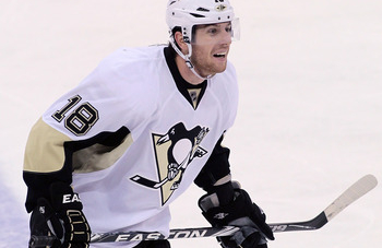 Pens Ink James Neal to Six-Year Extension…
