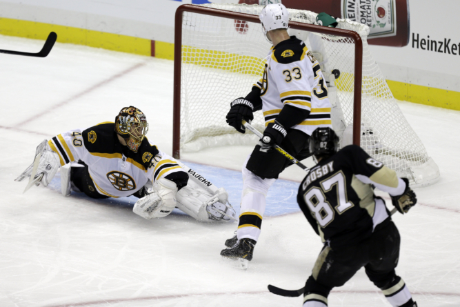 Scifo on the Pens: Pens win ninth straight, move atop Eastern Conference